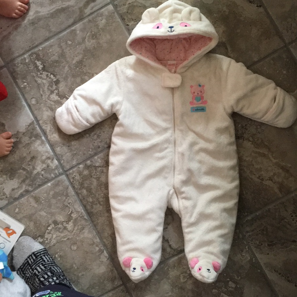 White baby body suit
